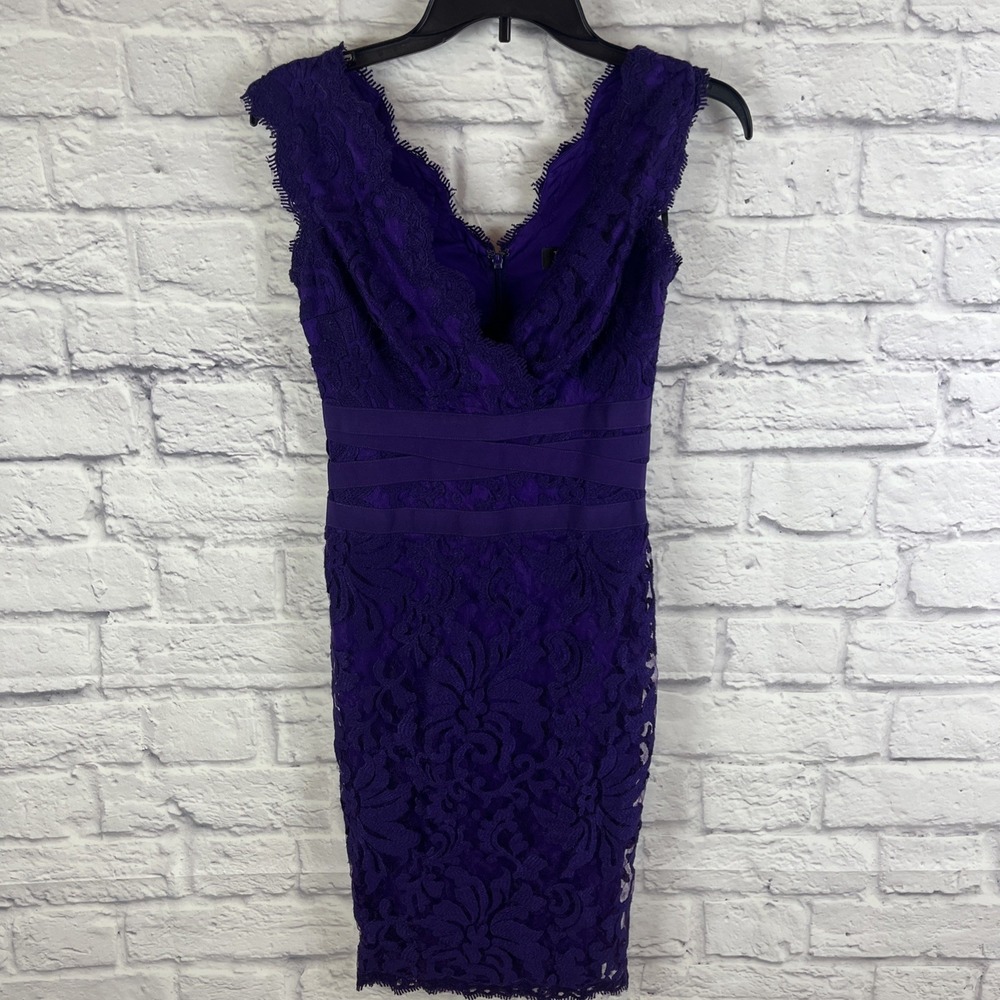 Tadashi Shoji  Purple Lace Dark Feminine Sexy Sheath Dress Size 0 Petite